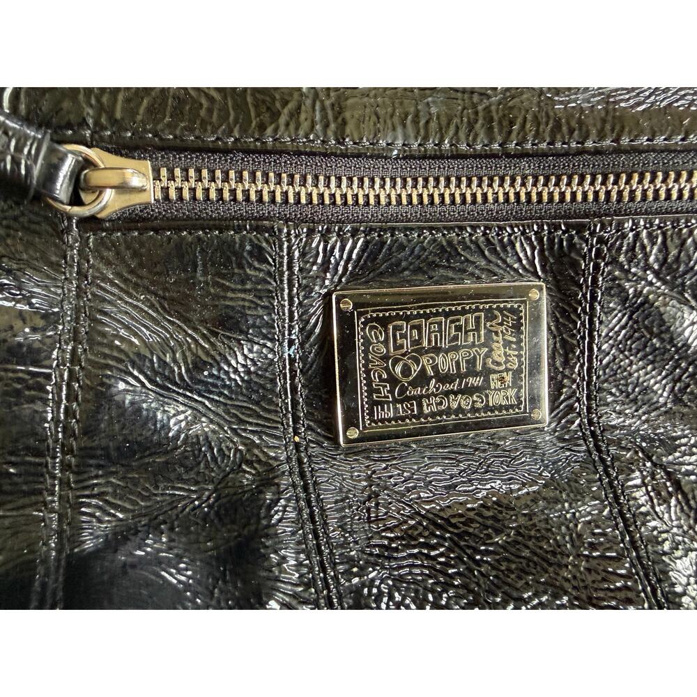 Coach Poppy 17941 Black Crinkle Patent Leather Drawstring Bucket Bag Purse Y2K - Picture 3 of 10